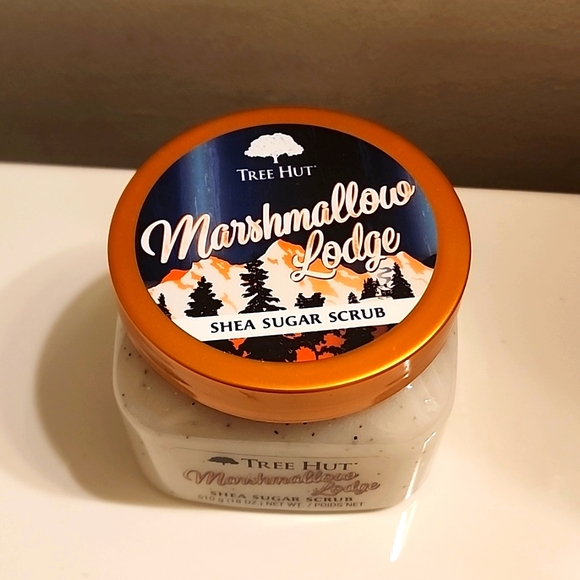 Tree Hut Bath & Body Nwt Tree Hut Marshmallow Lodge Shea Sugar